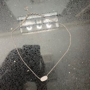 NWOT Kendra Scott necklace